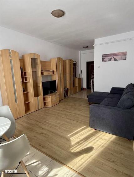 Apartament cu 2 camere semidecomandat în Steaua