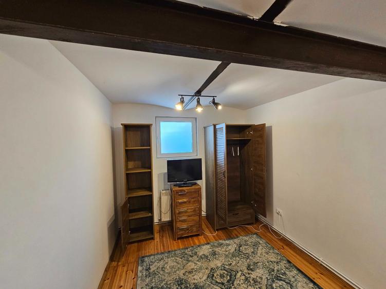 Apartament decomandat în Drumul Carului
