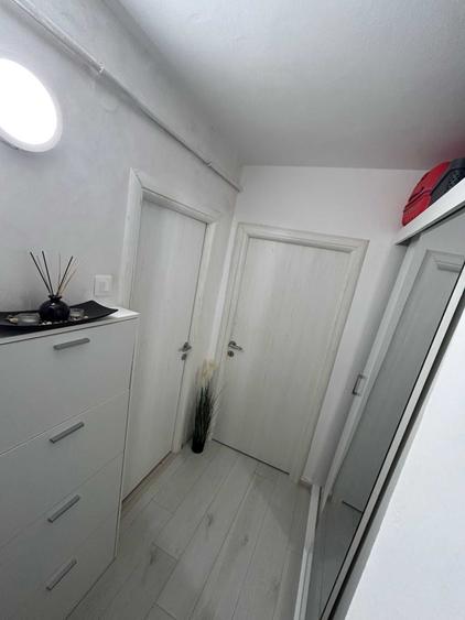 Garsonieră decomandată în Exterior Vest