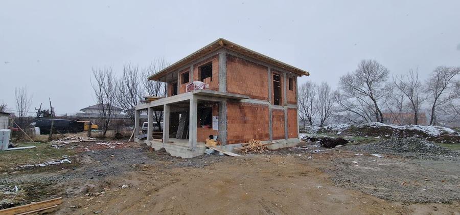 Casa individuala la rosu 146 mp utili P+1 si teren 760 mp in Turnisor - 4