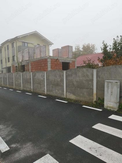 Vand 2 case una locuibila de 74 mp plus casa in constructie cu parterul si placa turnata - 5