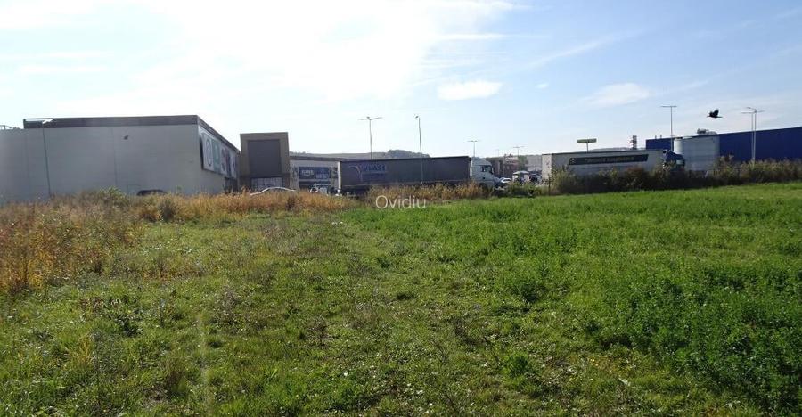 Vand teren intravilan in Deva suprafata totala 43 000 mp, zona Auchan