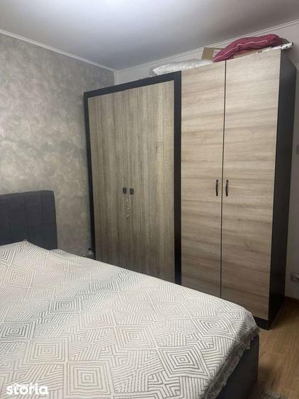 Campina - zona centrala - ap. 3 cam - mobilat/et.1 - 77500 Euro/Neg. - 9