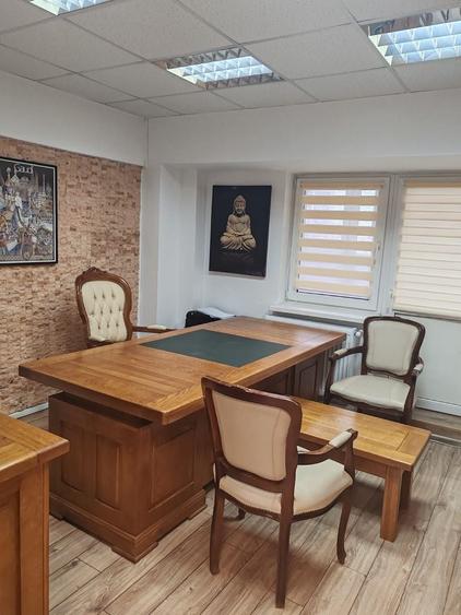 Apartament 4 camere birouri - 1