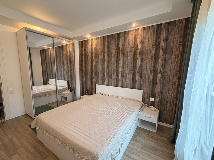 Proprietar- inchiriez apt 2 camere Cosmopolis - 1