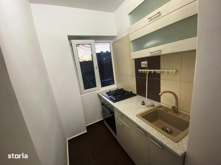 Garsoniera in Ploiesti, zona 9 Mai - 1