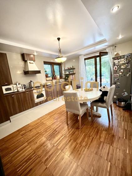 O VILA PERFECTA/IMPECABIL CONSTRUITA/4CAMERE 260MP/TEREN 1000MP/ACCES LAC-PADURE - 50