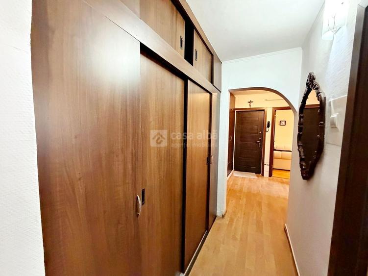 Pacurari - Petru Poni, 3 camere decomandat, amenajat, liber - 8