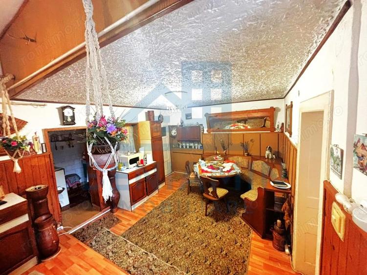 Casa-Central-Brasov-Sitei-Universitate-125mp-curte-280mp-Disponibila - 2