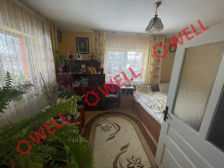 Casă familială de vânzare în Pachia! - 13