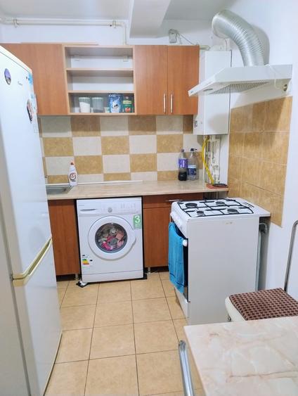 Berceni, Dimitrie Leonida, metrou, centrala proprie - 6