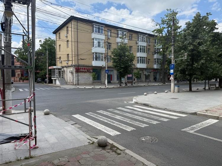 Inchiriez spatiu centru strada Domneasca - 2