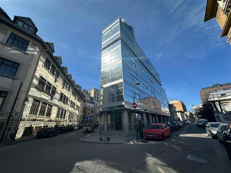 Inchiriere spatii birouri Universitate - de la 201 mp - 19