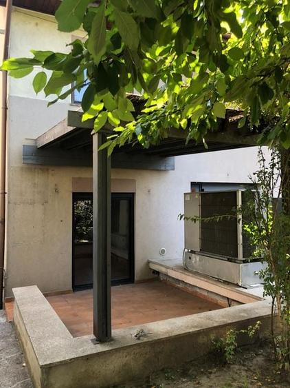 Vila 6 camere cu iesire la lacul Baneasa teren 317 mp - 14