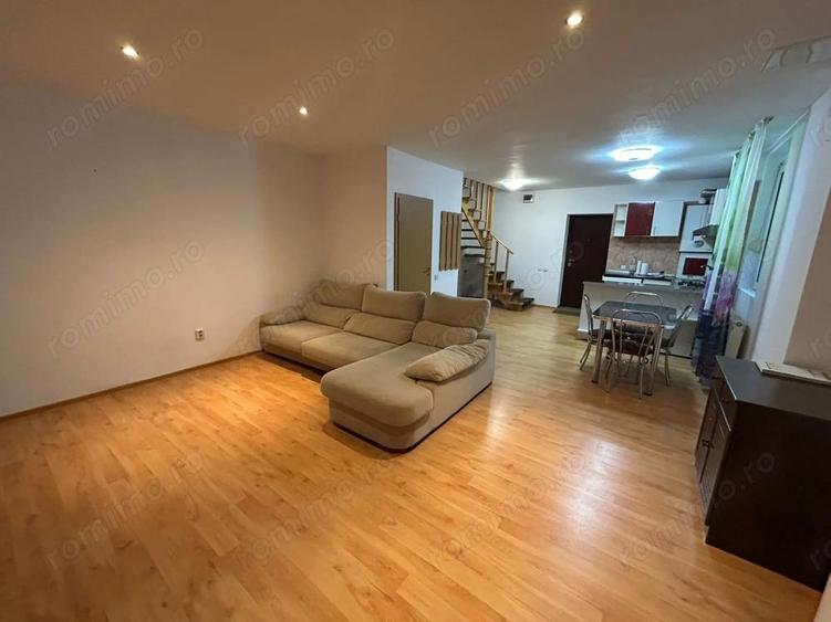 Apartament 3 camere - zona Tolstoi - 1