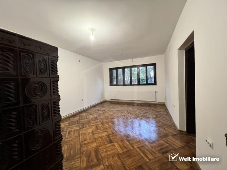 Vila 250mp 4 fatade, teren 2200mp, str Republicii - 5