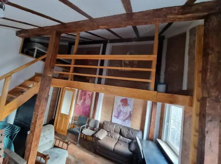 A 31 Proprietarul ofera spre inchiriere,300 mp utili in fata Inspectoratului Scolar ,strada Oituz,33 - 6