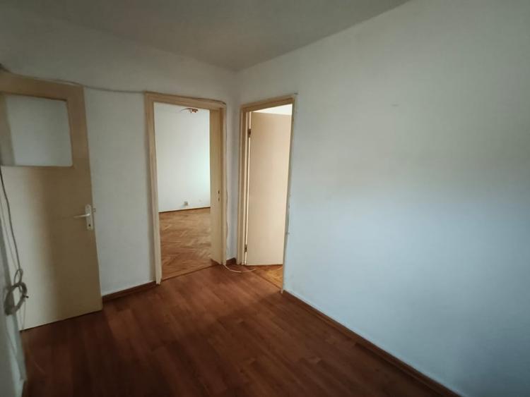 Apartament 3 camere de vanzare – zona 9 Mai, Targu Jiu - 5