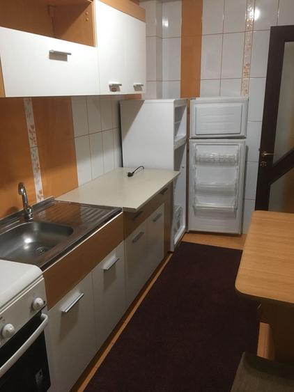 Garsoniera in bloc nou zona Stadion - 5