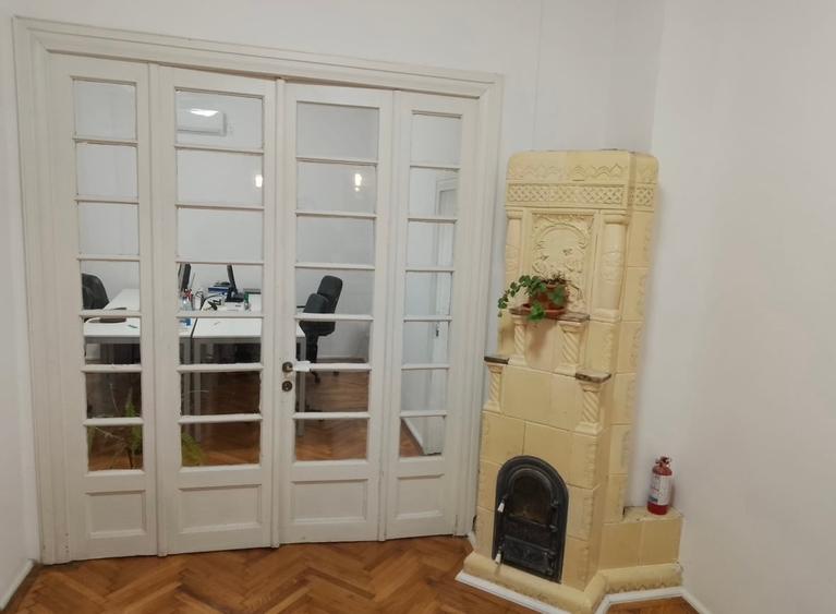 Splaiul UNIRII,stradal,fix pe cheiul Dambovitei,locatie exceptionala in centru - 10