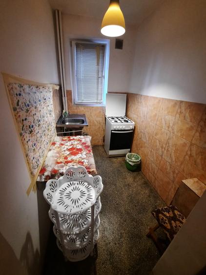 Apartament cu 2 camere, zona Podu Ros - 6