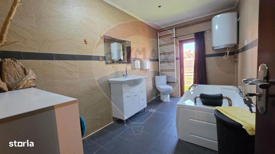 Casa la sol de vanzare in Eforie nord - 19