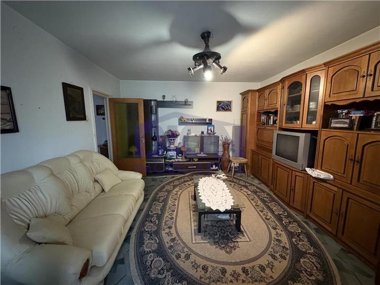 Nerva Traian, 2 camere, bloc mixt, 60mp, 1992, - 4