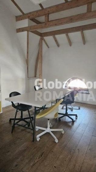 Office - Birou 233 MP | Cladire Interbelica Reconsolidata | P + 2 + M - 8