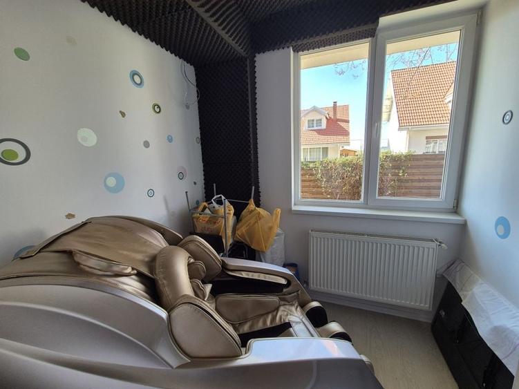 Spatiu comercial 109,54 mp + teren 222 mp + 2 locuri de parcare - Varteju - 9