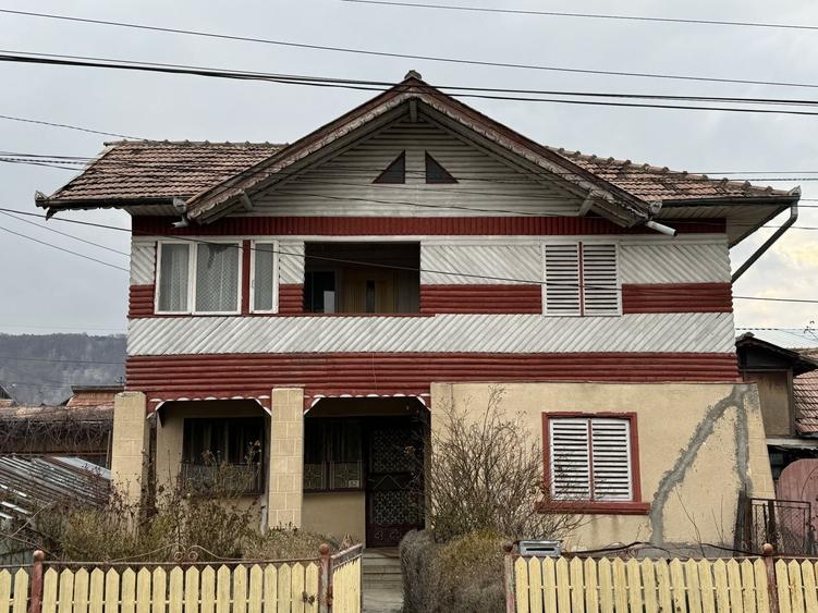 Casa + teren de vanzare - 3