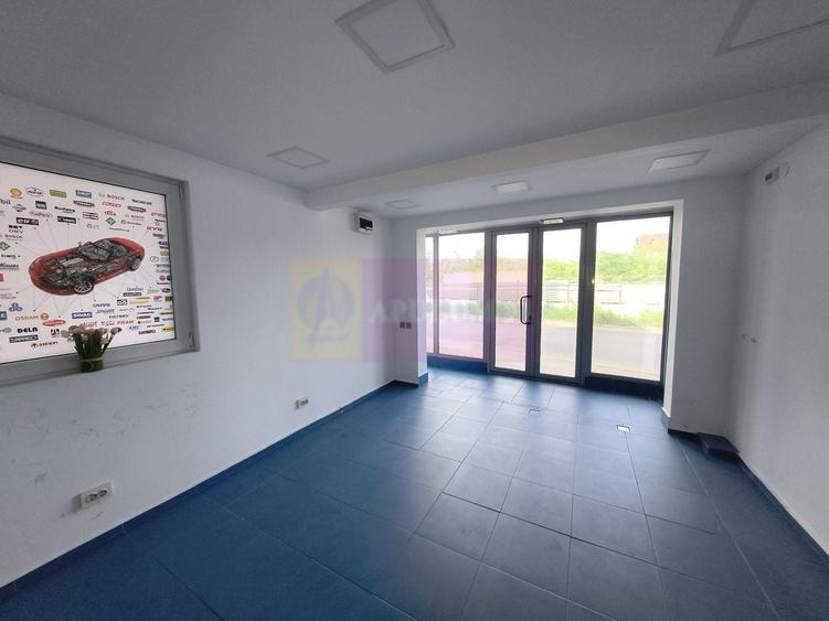 Spațiu comercial, de 25 mp, în Cățelu