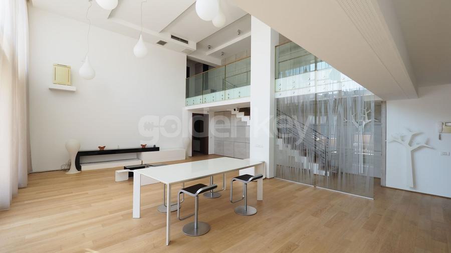 Penthouse duplex insorit cu 4 camere, inaltime living 6m, orientat sud - 4