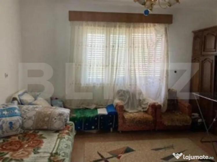 Casa de vanzare, cu 6 camere, 218,44 mp, zona Tasnad - 4