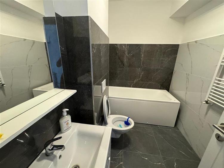 Ap 2 cam, bloc nou, parcare, zona de Nord - 8