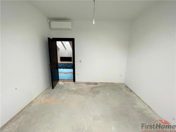 Penthouse, etaj1, 200 mp, MOBILAT SI UTILAT DE LUX, centru - 15