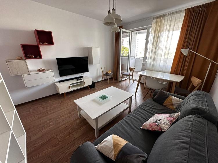 2 Camere str. Sabinelor Bd Tudor Vladimirescu Hotel Marriott Viilor - 1