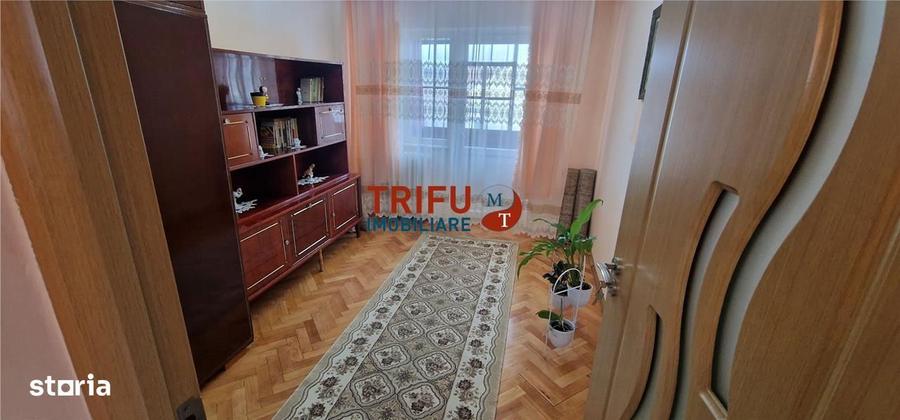Apartament Spatios cu 3 Camere, Alba Iulia Cartier Ampoi III - 1