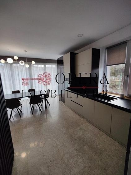 Vila 4 camere, de vanzare, zona Bucium - Hanul 3 Sarmale - 2