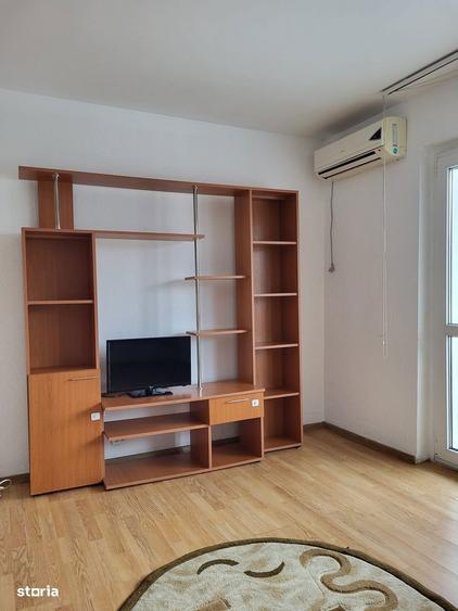Inchiriez apartament 2 camere 65 mp etaj 2 Avia?iei - proprietar - 7