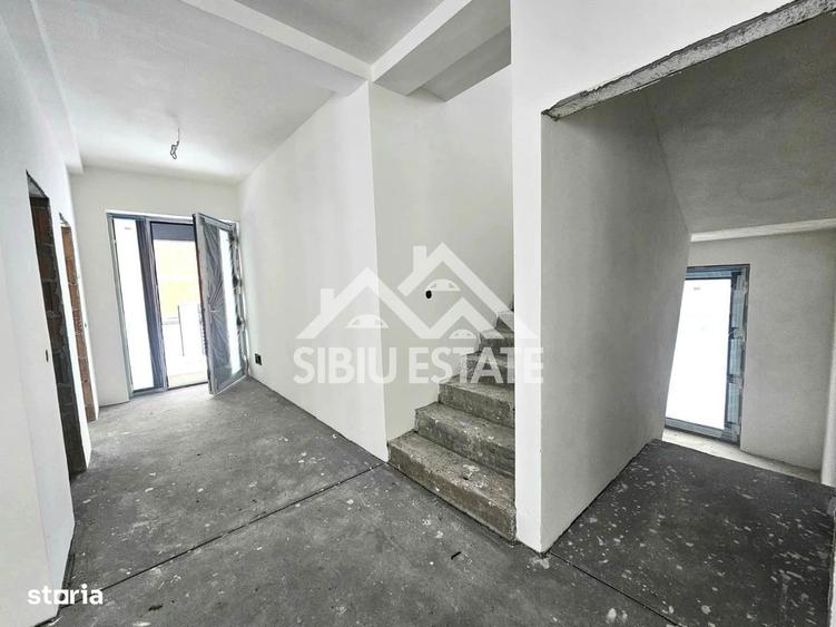 Casa mare cu carport, pivnita - 11