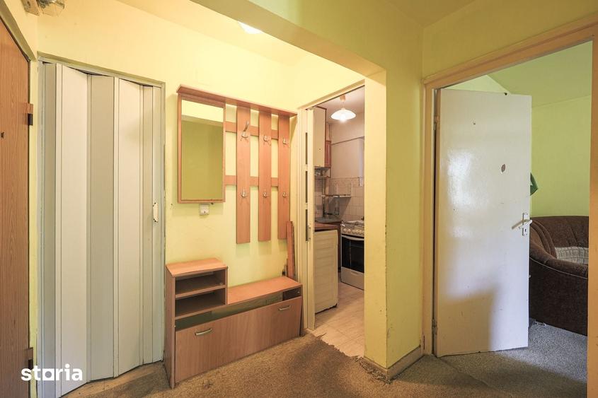 Apartament decomandat 2 camere - etaj 1 Banu Maracine - COMISION 0 - 2
