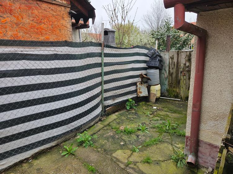 Ap în casă cu 2 ap, curte comună și grădină, C Bogdăneștilor, comision 0% - 23