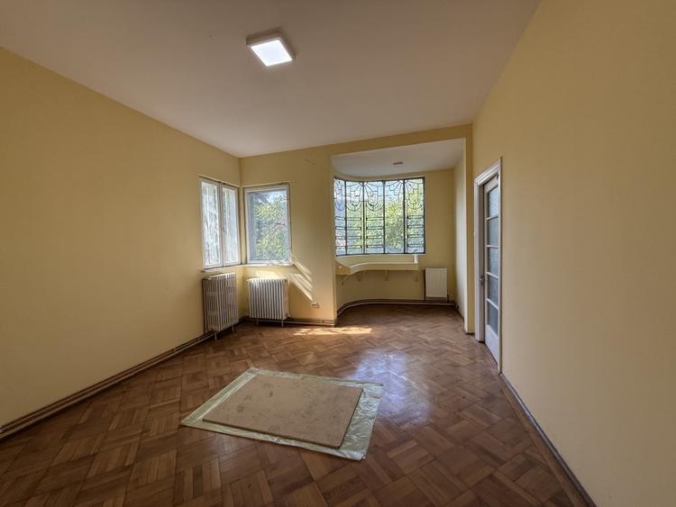 Ultracentral Ploiesti – parter de vila cu sarmul anilor ’50 - 4