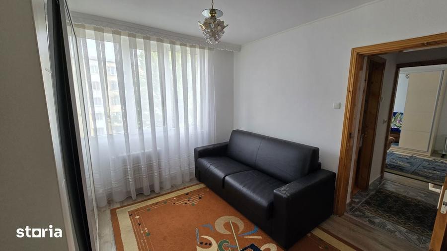 Vand apartament cu 3 camere et 2 - 3