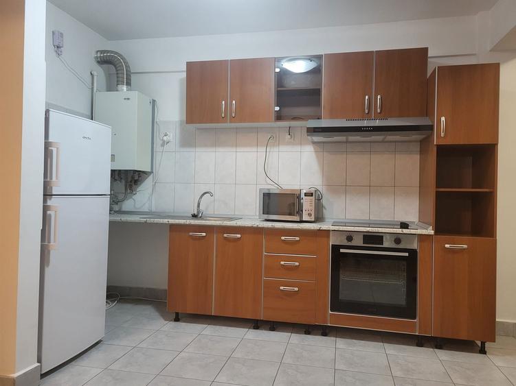 Apartament ultracentral de inchiriat 2 camere cu loc de parcare. - 2