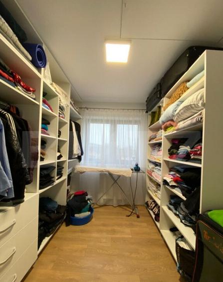 Casa de vacanta cu priveliste catre lac, 213 mp utili, 3500 - 7