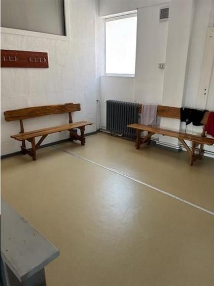 Cladire cu 3etaje, Triaj - 3