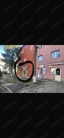 Inchiriez spatiu centru - 2