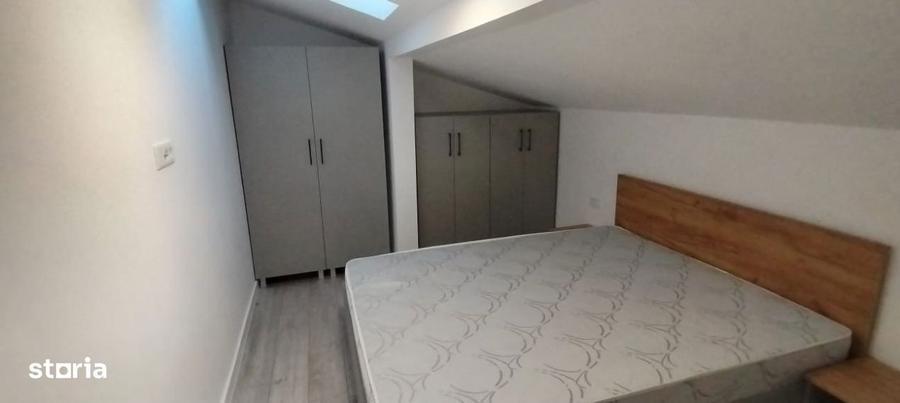 BLOC CU LIFT, MANSARDA DE INCHIRIAT, PARCARE INCLUSA - 9