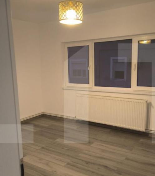 Apartament de vanzare, 57 mp, zona Modern - 1
